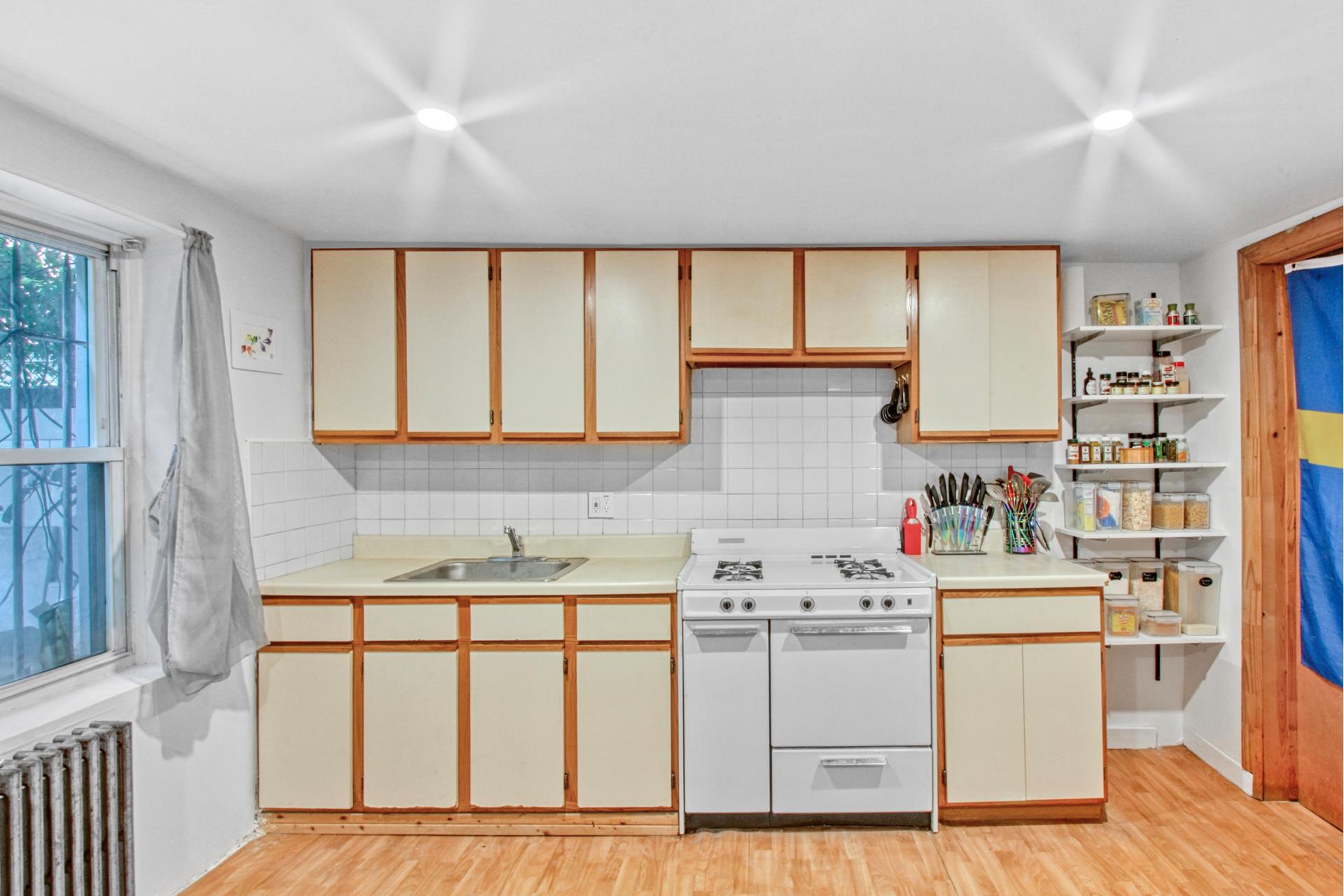 #16 photo, 45 PILLING Street, ブルックリン区 Bushwick , NY 11207