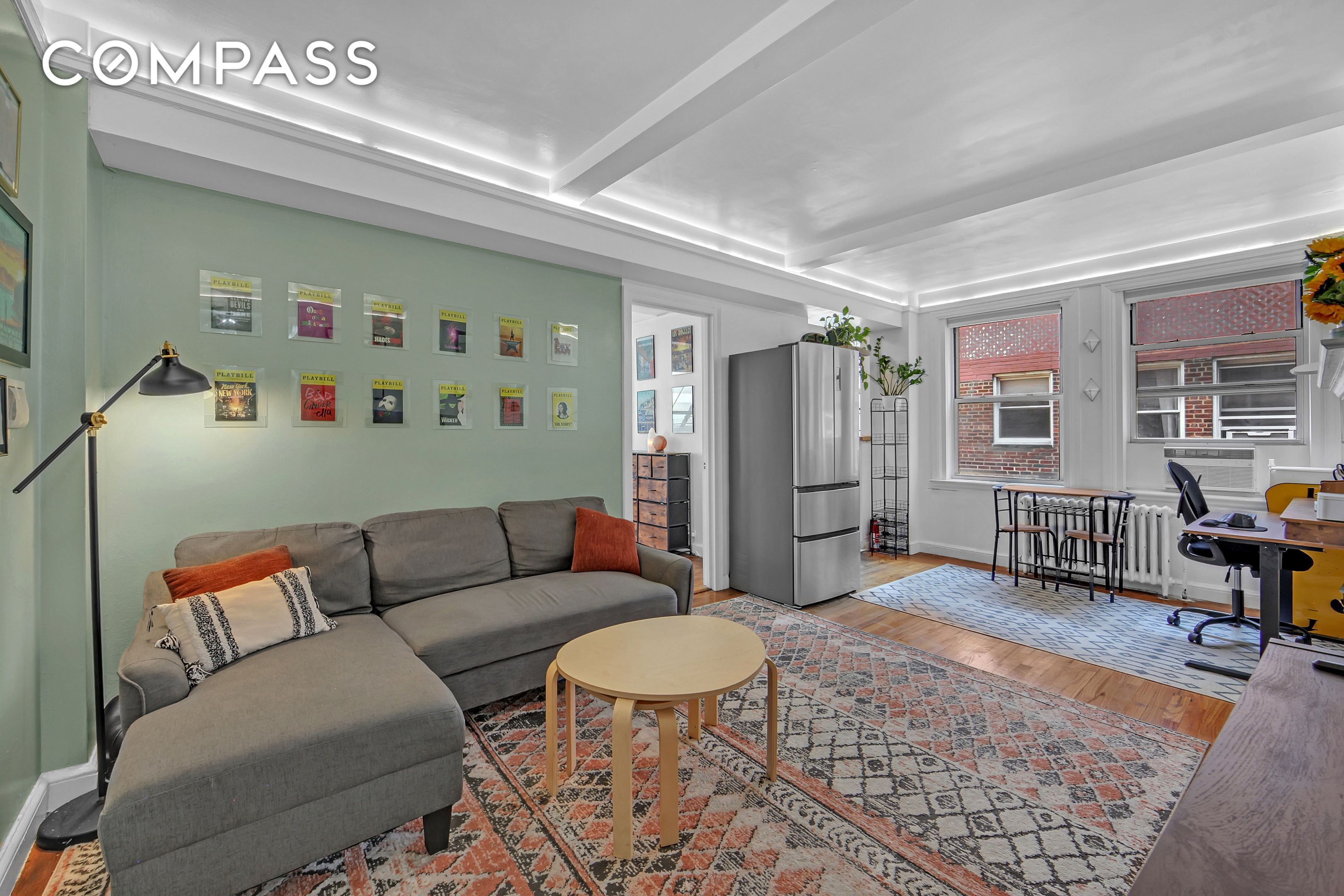 #1 photo, 333 E 43rd Street, マンハッタン Midtown East , NY 10017