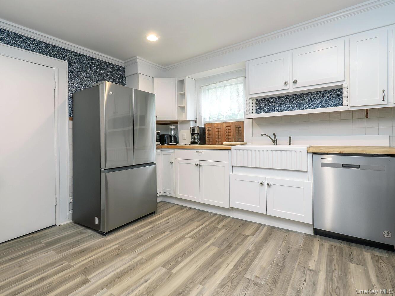 #17 photo, 60 Grove Street, Glenwood Landing , NY 11547