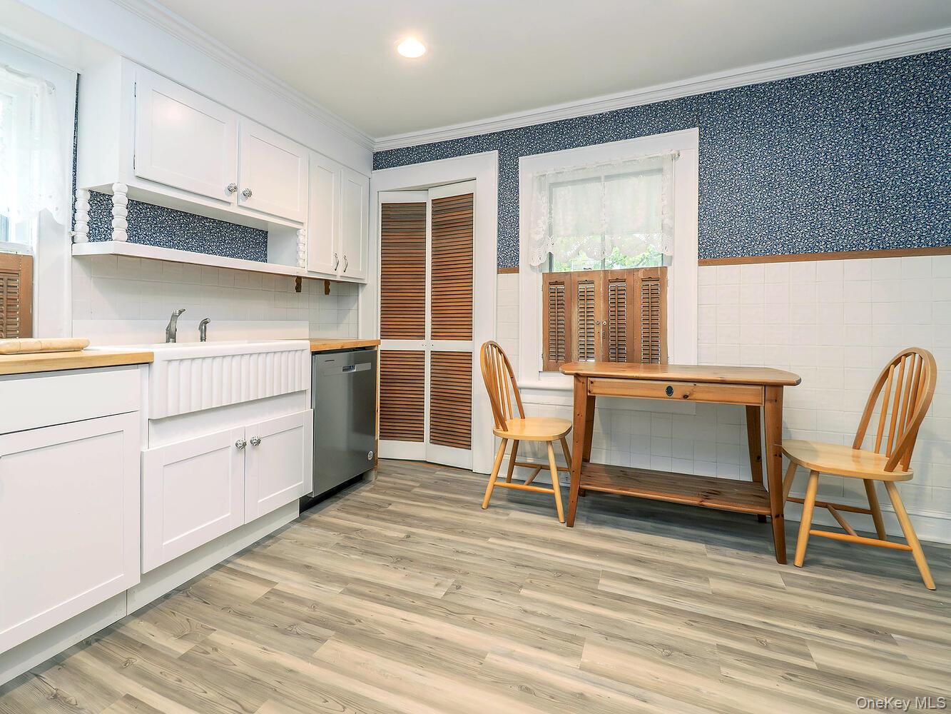 #18 photo, 60 Grove Street, Glenwood Landing , NY 11547