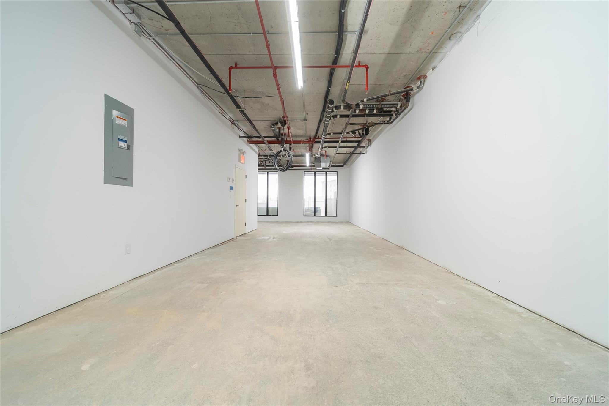 #2 photo, 124-28 Queens Boulevard, クイーンズ区 Kew Gardens , NY 11415