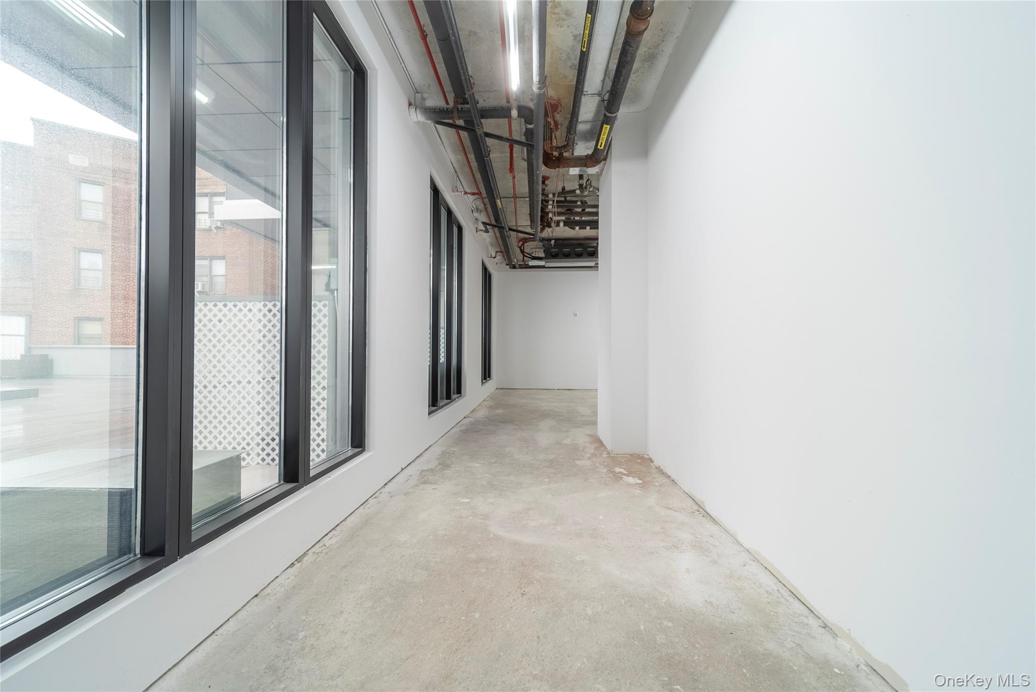 #6 photo, 124-28 Queens Boulevard, クイーンズ区 Kew Gardens , NY 11415