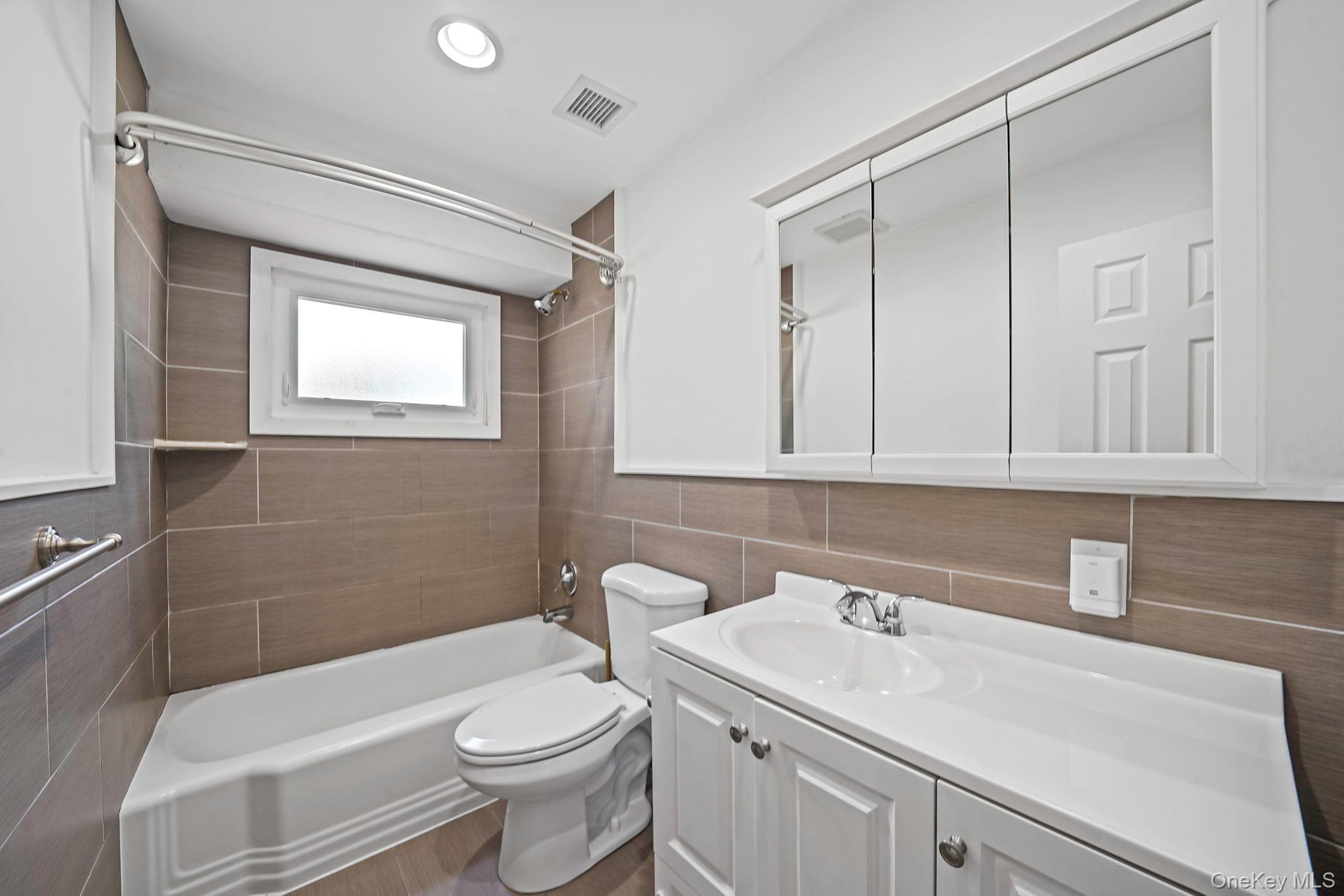 #11 photo, 76 Bellmore Road, East Meadow , NY 11554