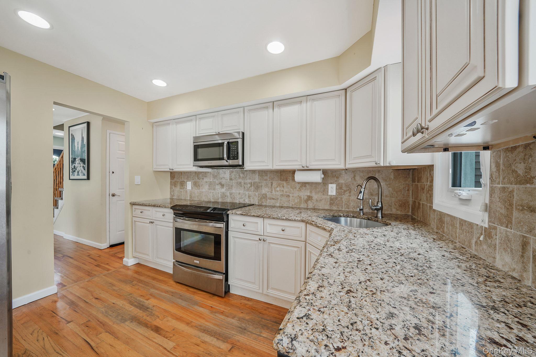 #4 photo, 76 Bellmore Road, East Meadow , NY 11554