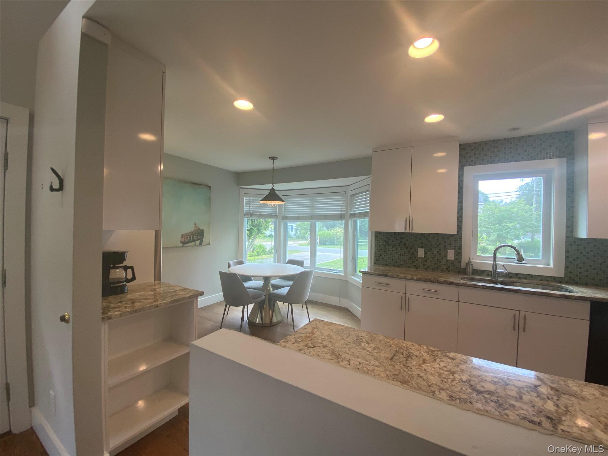 #15 photo, 19 West End Avenue, サフォーク郡 East Quogue , NY 11942