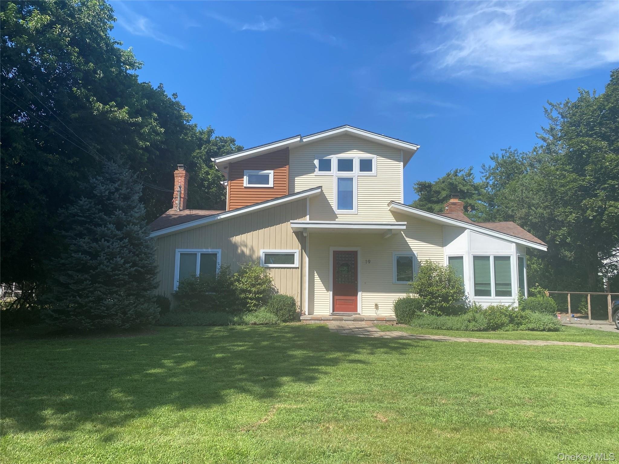 #2 photo, 19 West End Avenue, サフォーク郡 East Quogue , NY 11942