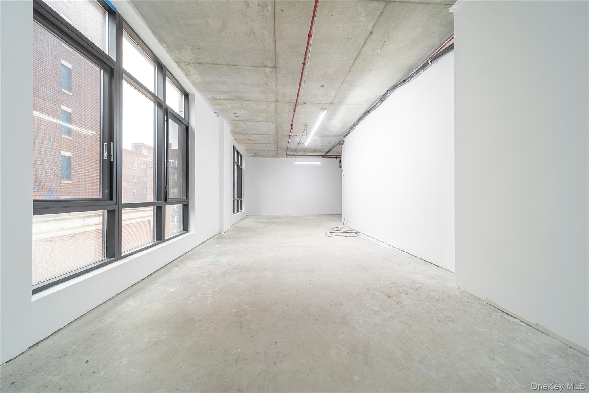 #4 photo, 124-28 Queens Boulevard, クイーンズ区 Kew Gardens , NY 11415