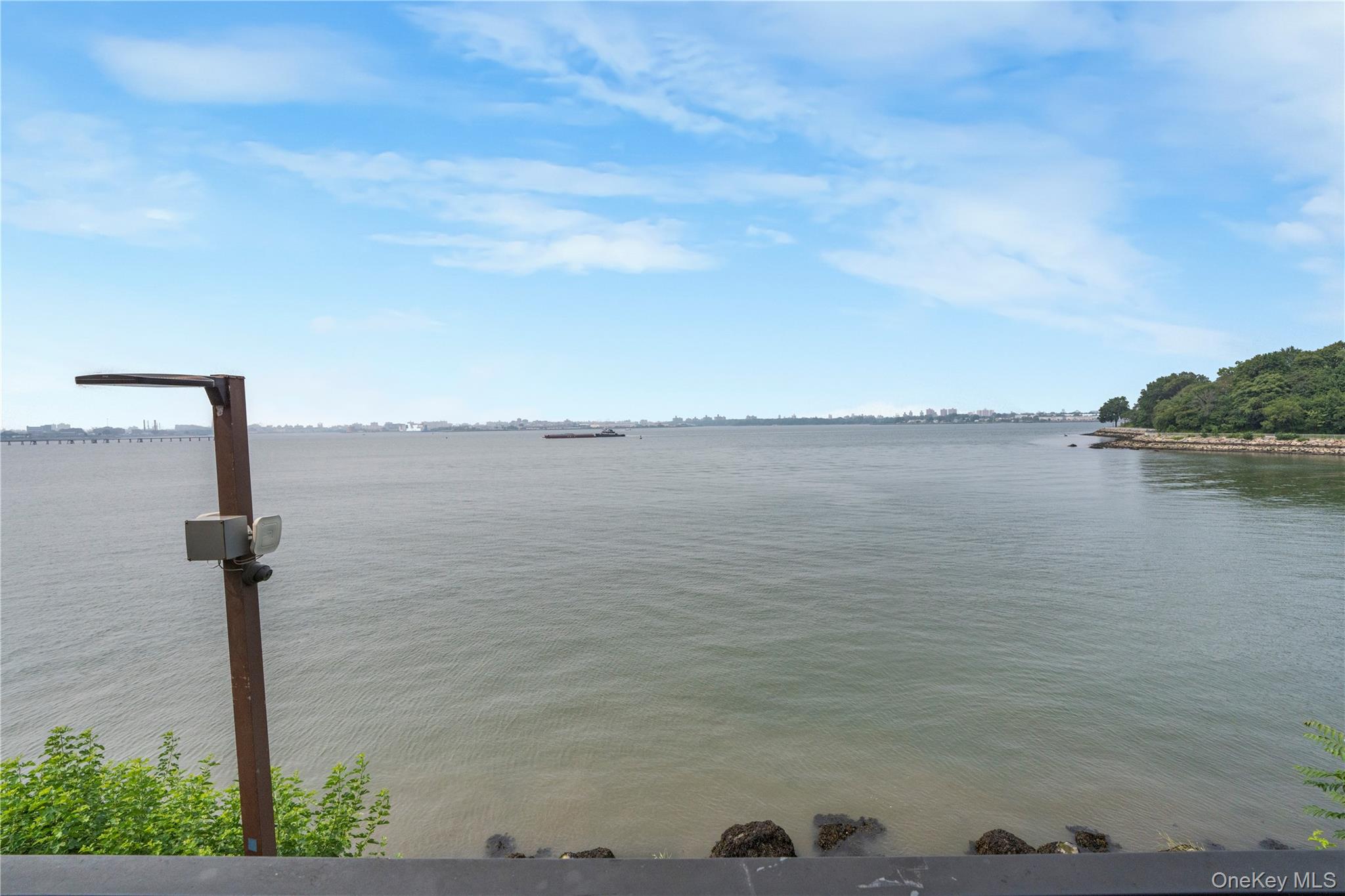 #16 photo, 5-24 115th Street, クイーンズ区 College Point , NY 11356