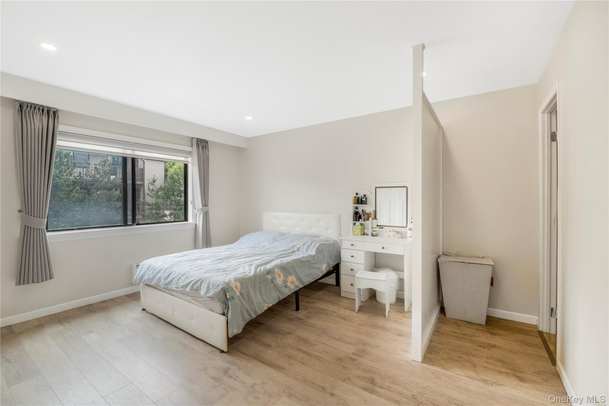 #7 photo, 5-24 115th Street, クイーンズ区 College Point , NY 11356