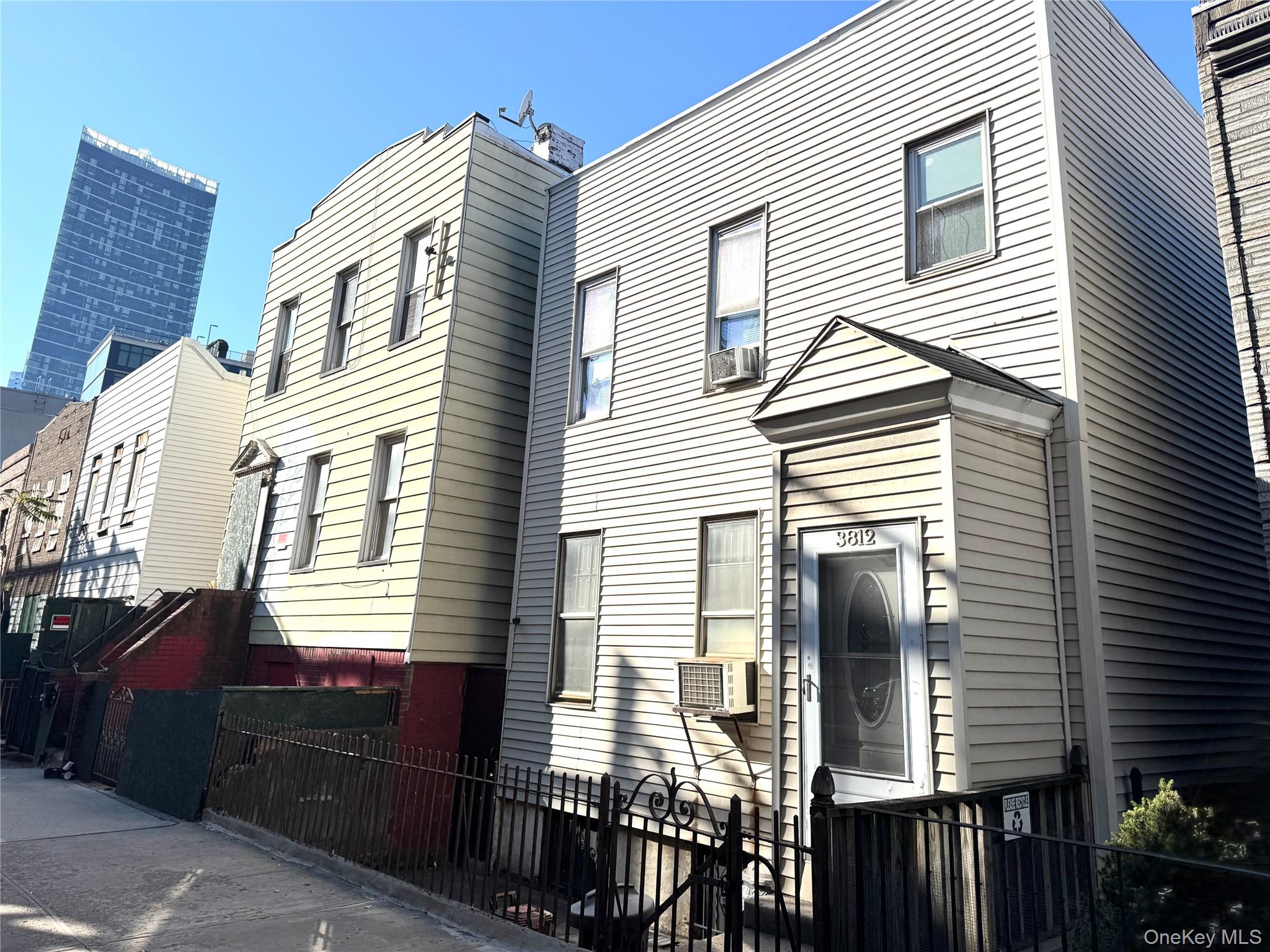 #2 photo, 38-12 31st Street, クイーンズ区 Long Island City , NY 11101
