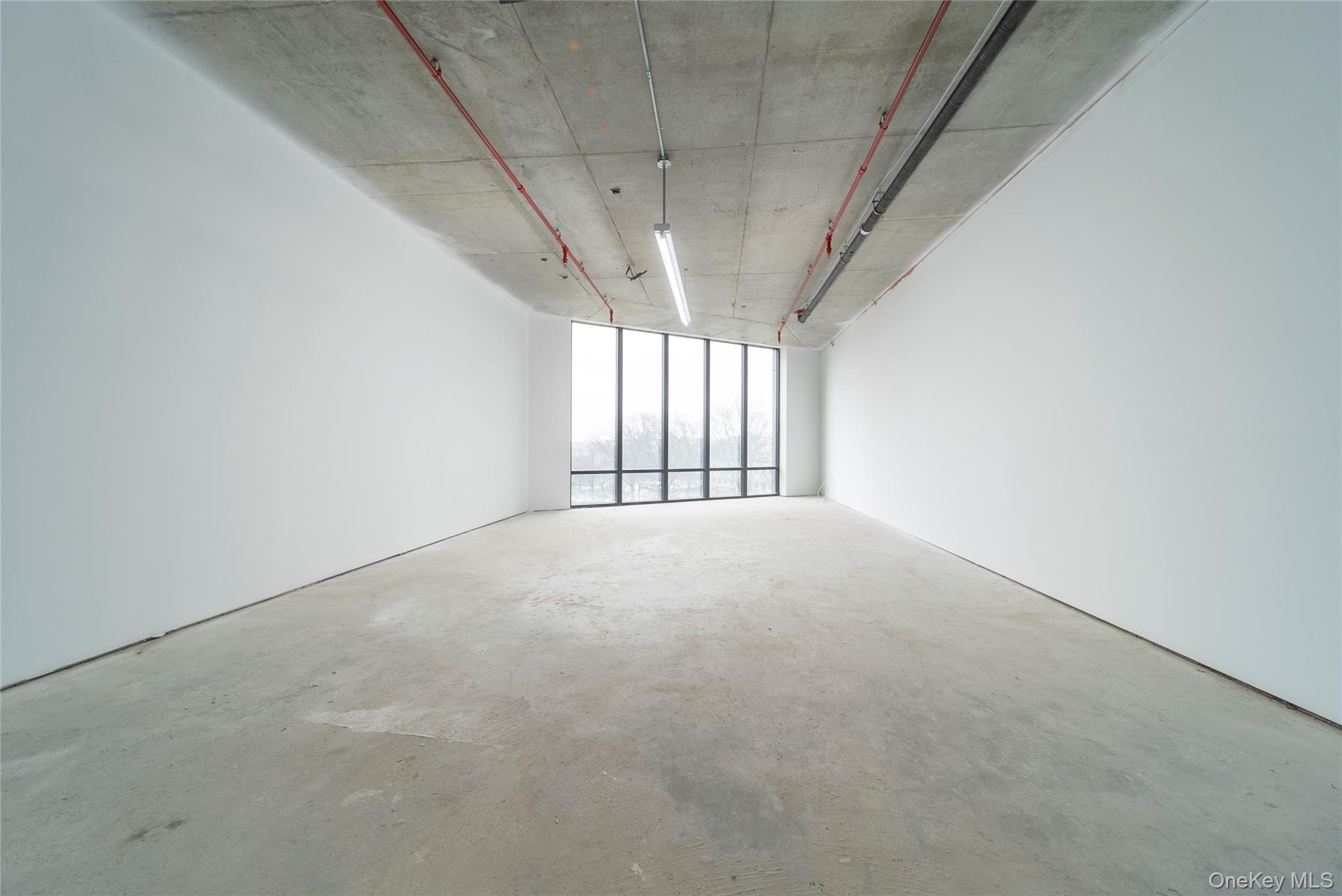 #4 photo, 124-28 Queens Boulevard, クイーンズ区 Kew Gardens , NY 11415