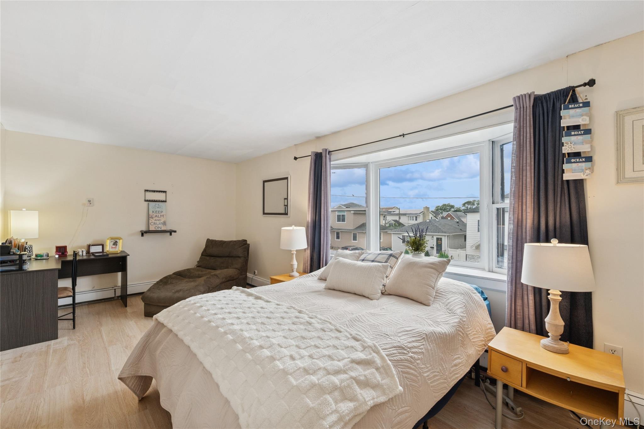 #12 photo, 33 Newport Road, Island Park , NY 11558