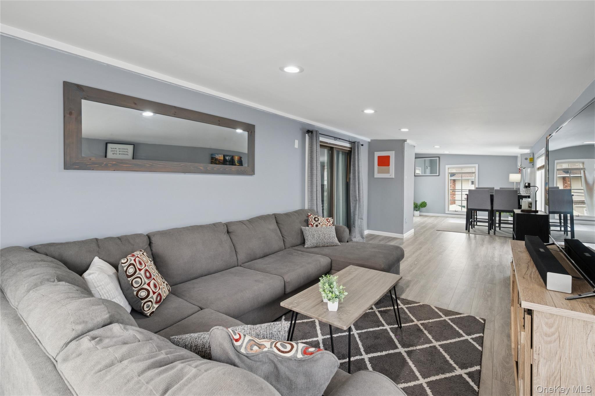 #15 photo, 33 Newport Road, Island Park , NY 11558