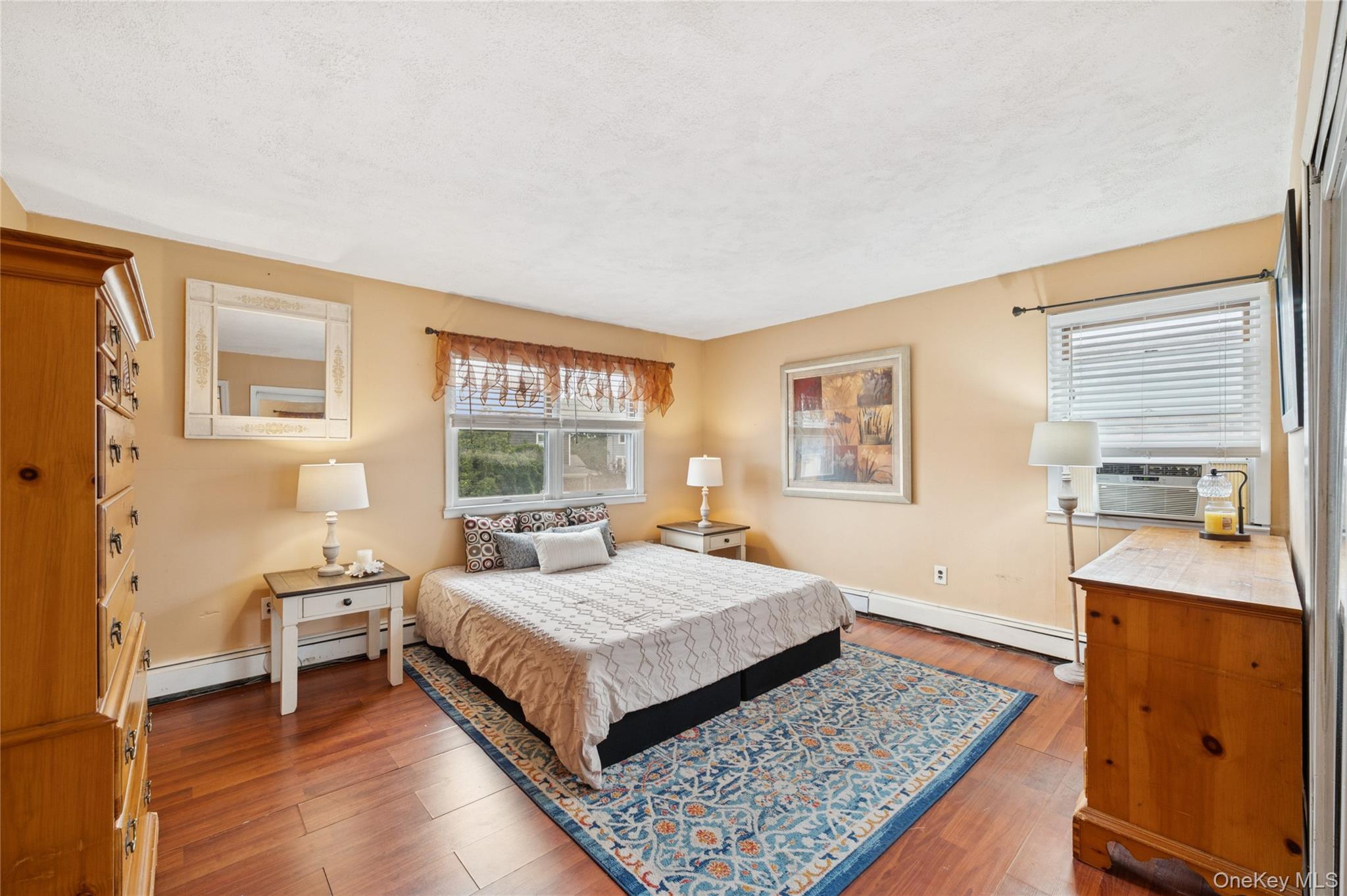 #17 photo, 33 Newport Road, Island Park , NY 11558