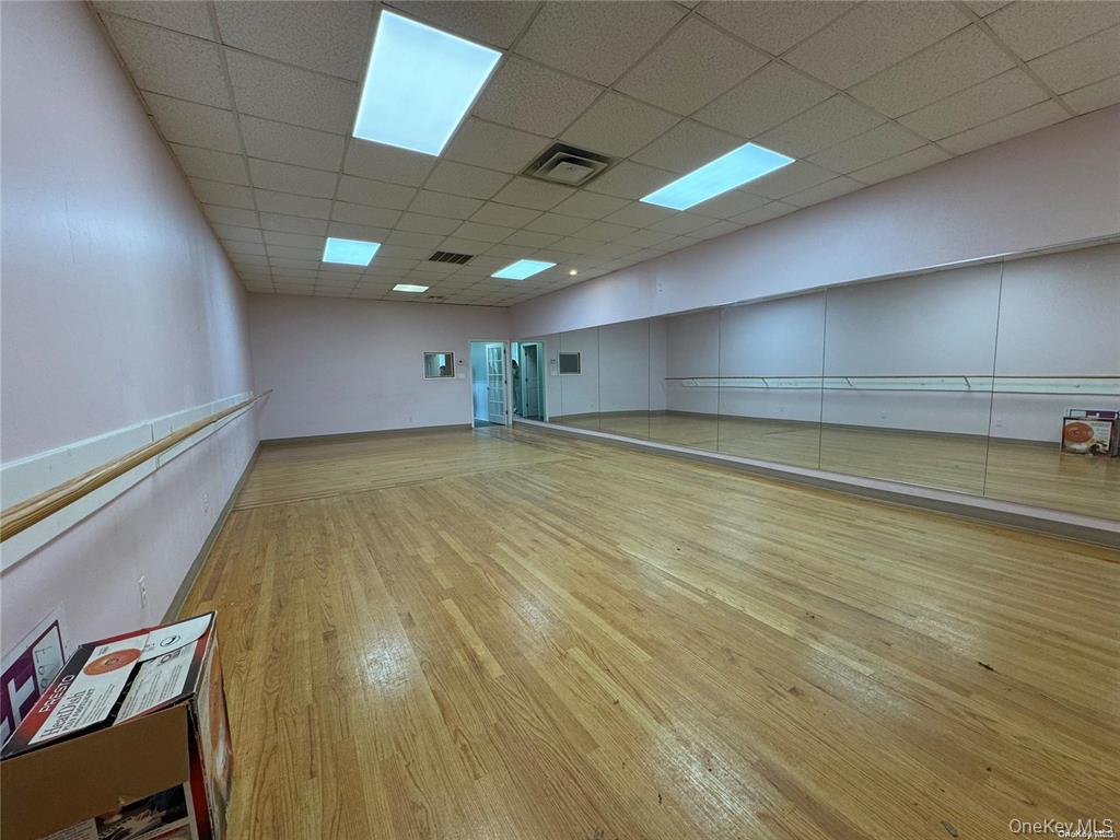 #8 photo, 185A Jerusalem Avenue, ナッソー郡 Massapequa , NY 11758