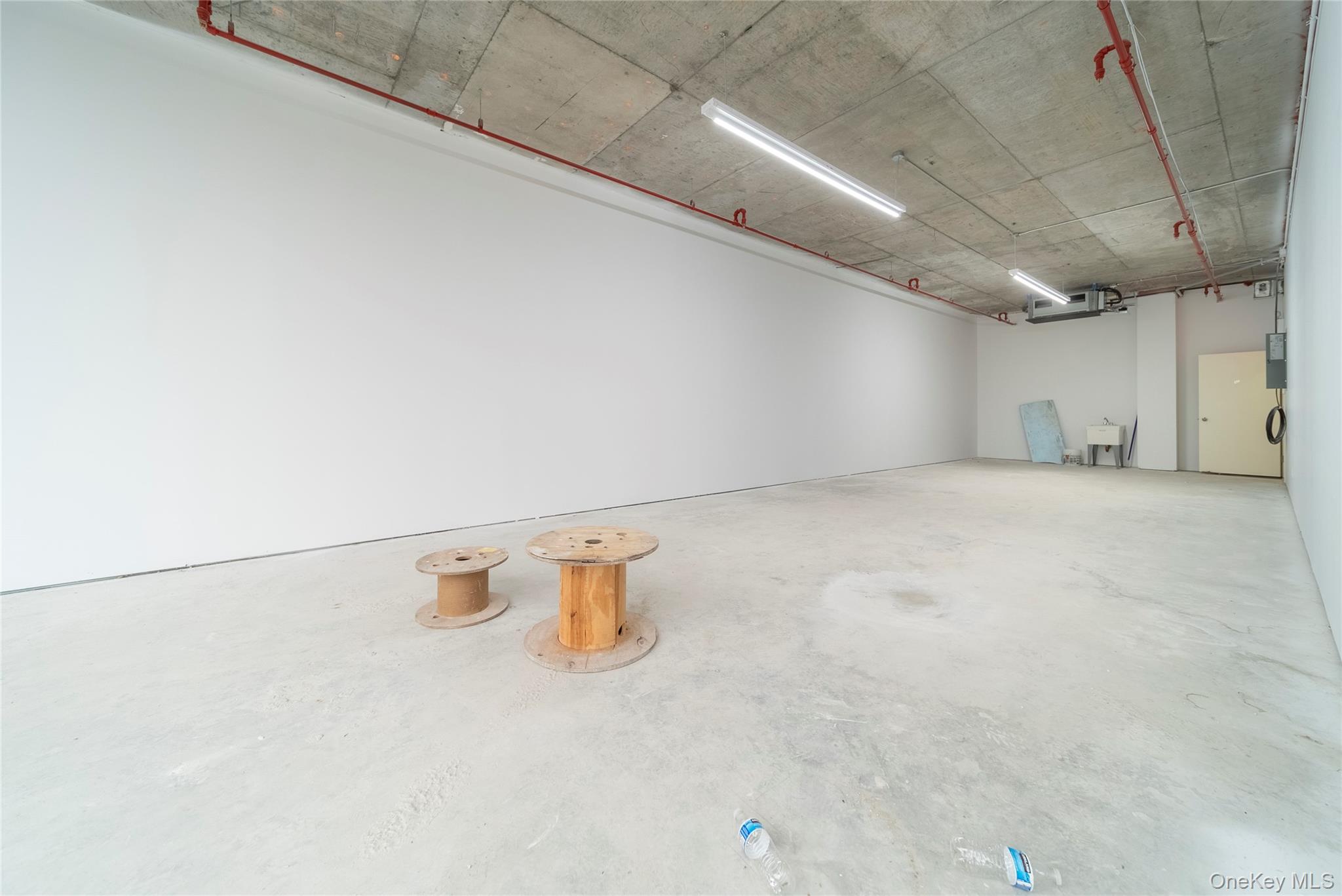 #2 photo, 124-28 Queens Boulevard, クイーンズ区 Kew Gardens , NY 11415