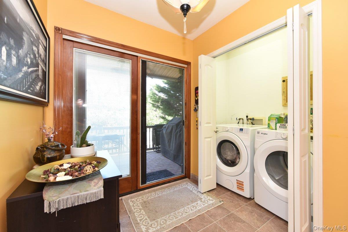 #14 photo, 385 Oceanside Parkway, Oceanside , NY 11572