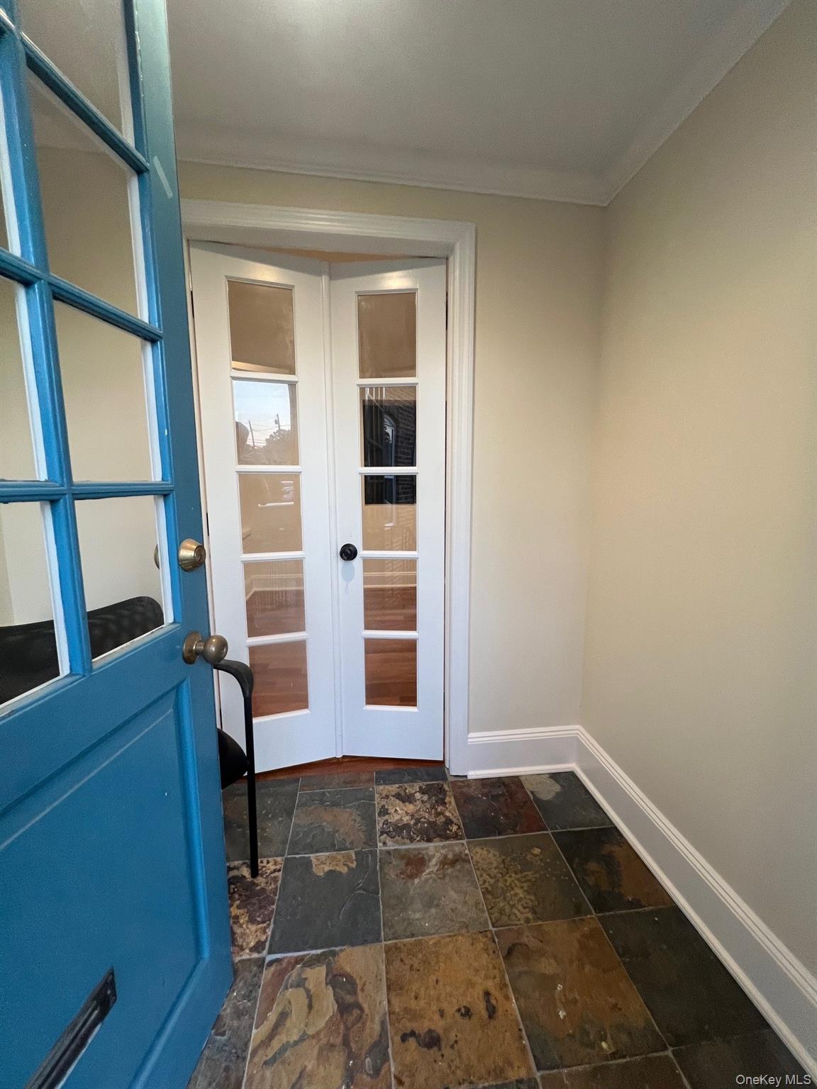 #12 photo, 50 Forest Avenue, Locust Valley , NY 11560