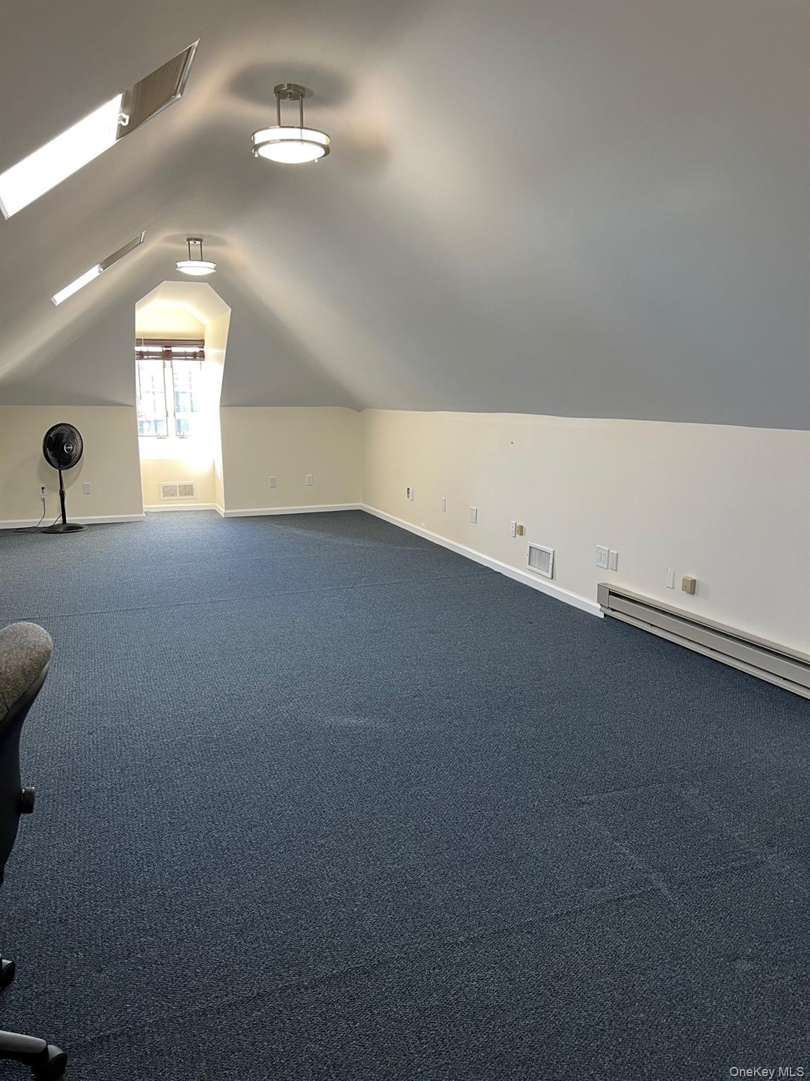 #9 photo, 50 Forest Avenue, Locust Valley , NY 11560