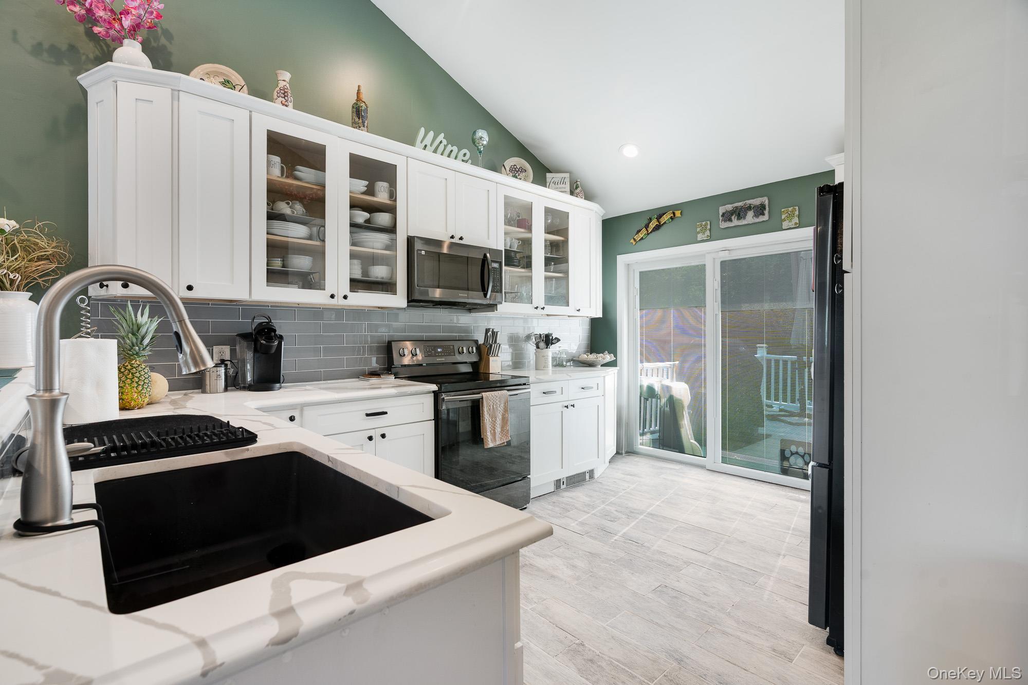 #10 photo, 843 Lyle Court, Peekskill , NY 10566