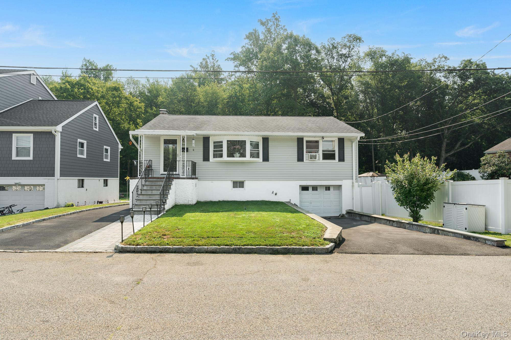 #3 photo, 843 Lyle Court, Peekskill , NY 10566