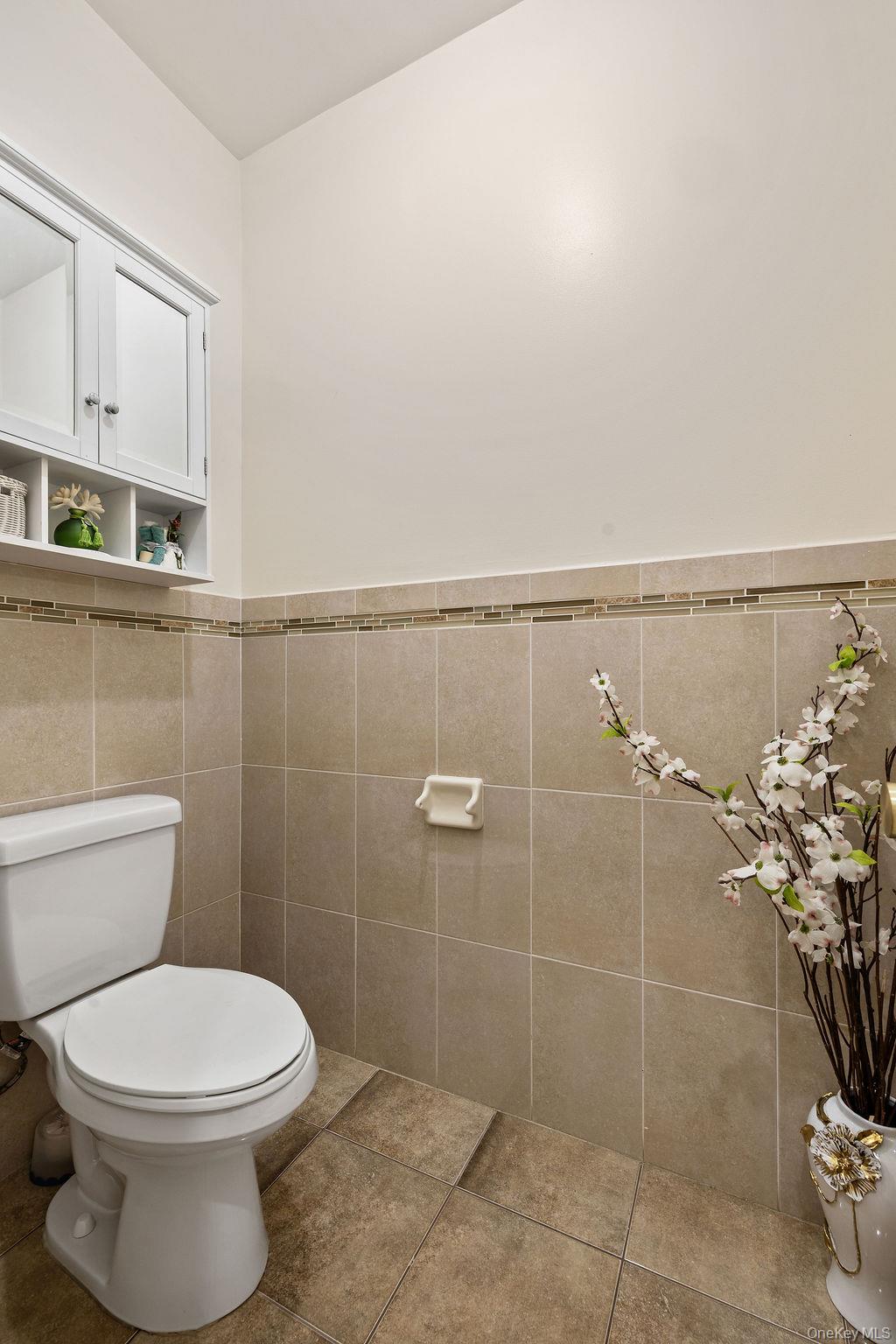 #16 photo, 1113 Parkview Drive, Spring Valley , NY 10977