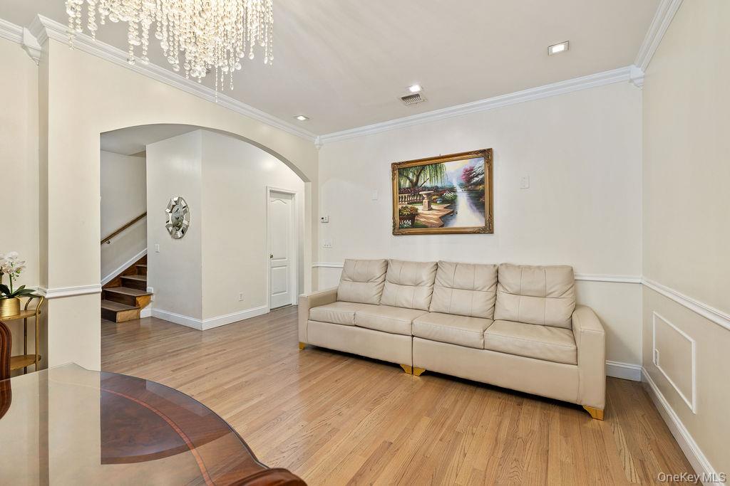 #9 photo, 1113 Parkview Drive, Spring Valley , NY 10977