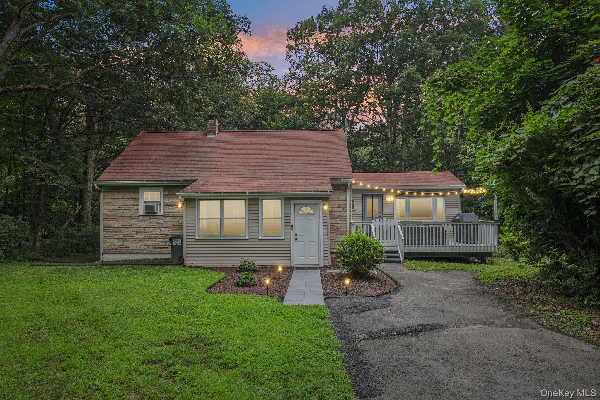 #1 photo, 501 Circle Lane, Newburgh , NY 12550