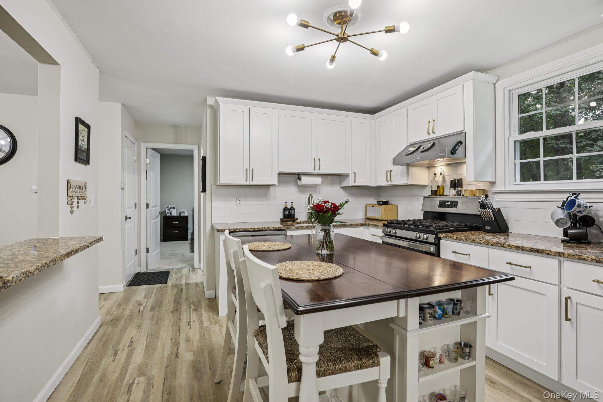 #20 photo, 501 Circle Lane, Newburgh , NY 12550