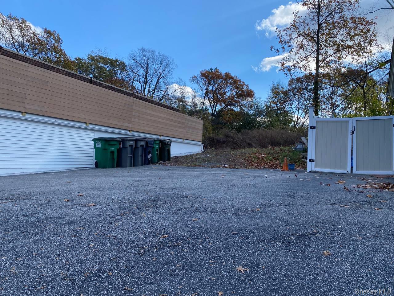 #4 photo, 466 Palmer Road, Yonkers , NY 10701