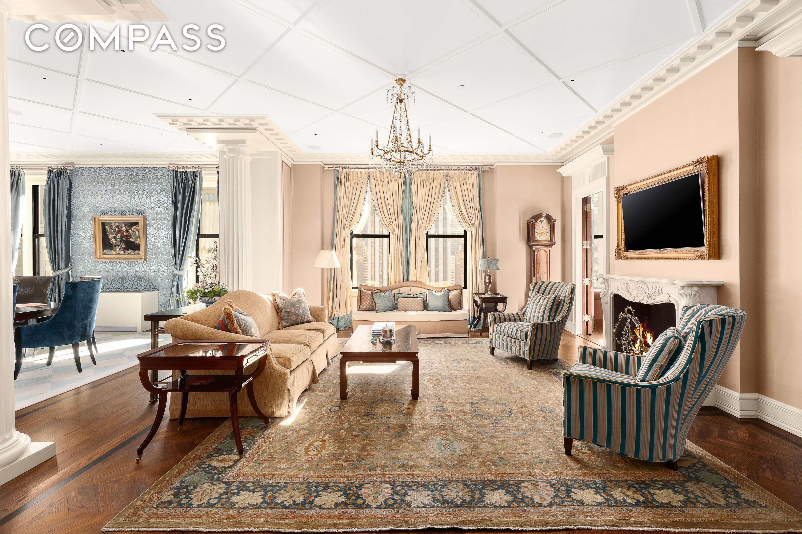 #1 photo, 1 Central Park S, マンハッタン Central Park South , NY 10019