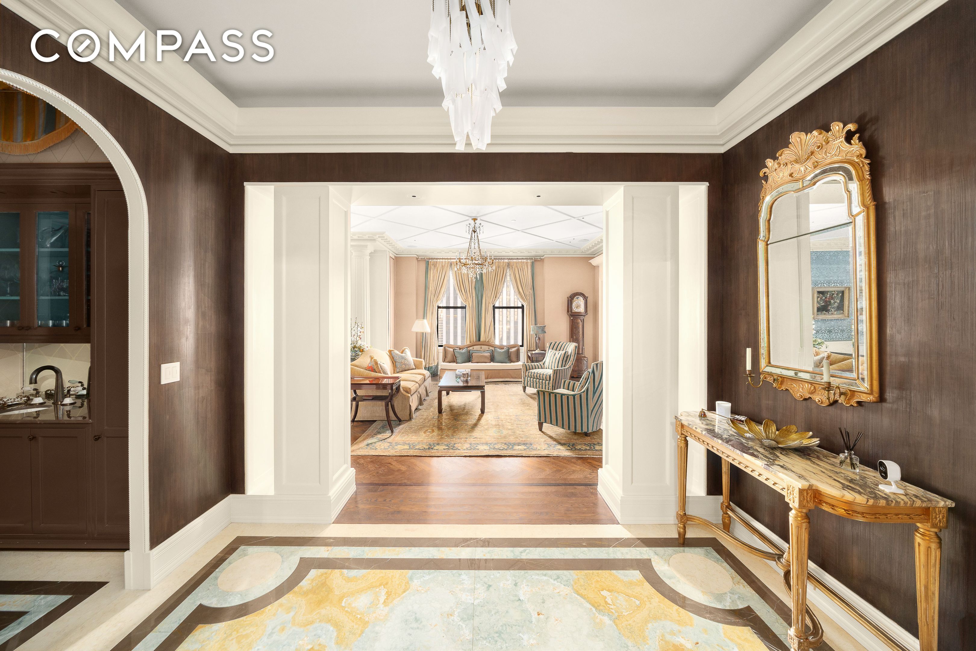 #8 photo, 1 Central Park S, マンハッタン Central Park South , NY 10019