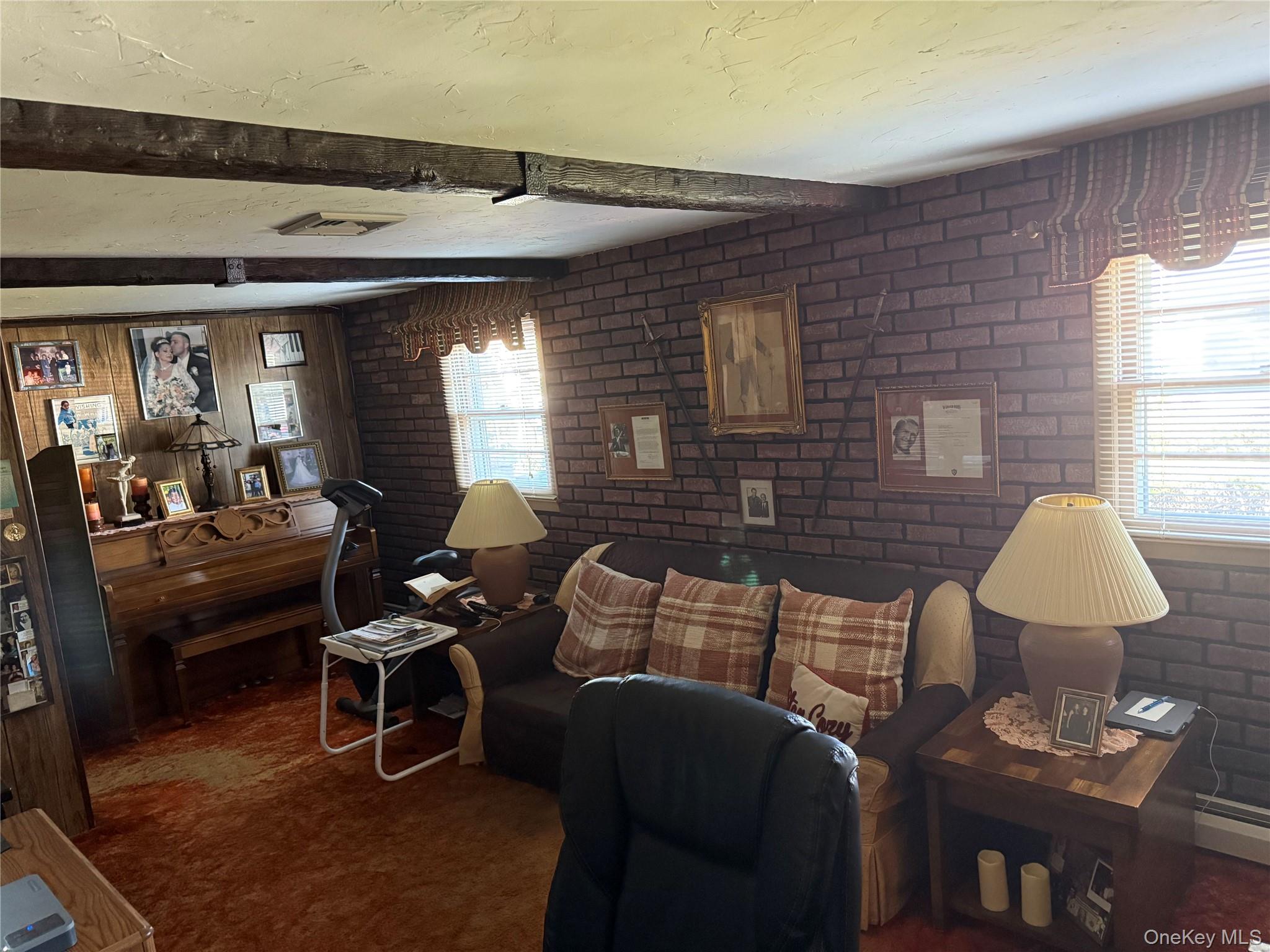 #11 photo, 148 Broadway, West Babylon , NY 11704