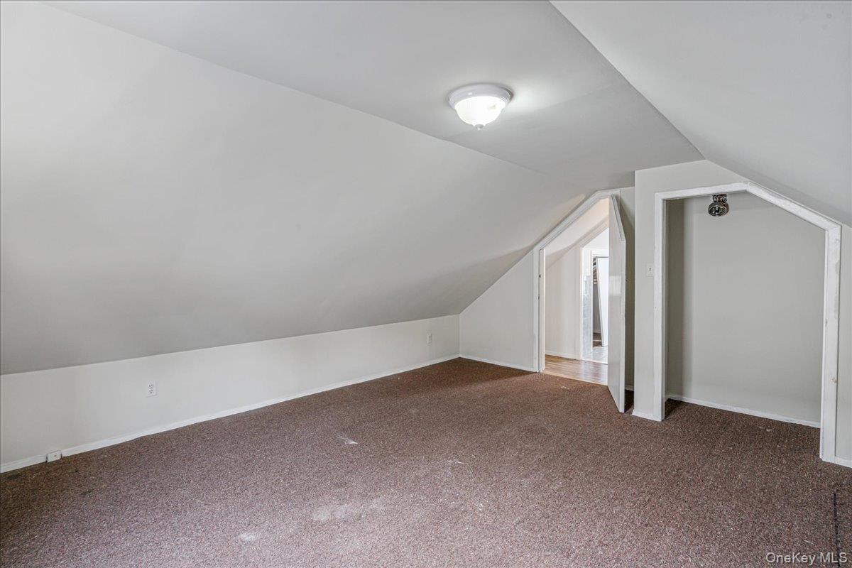 #16 photo, 325 Pennsylvania Avenue, 长岛 Roosevelt , NY 11575