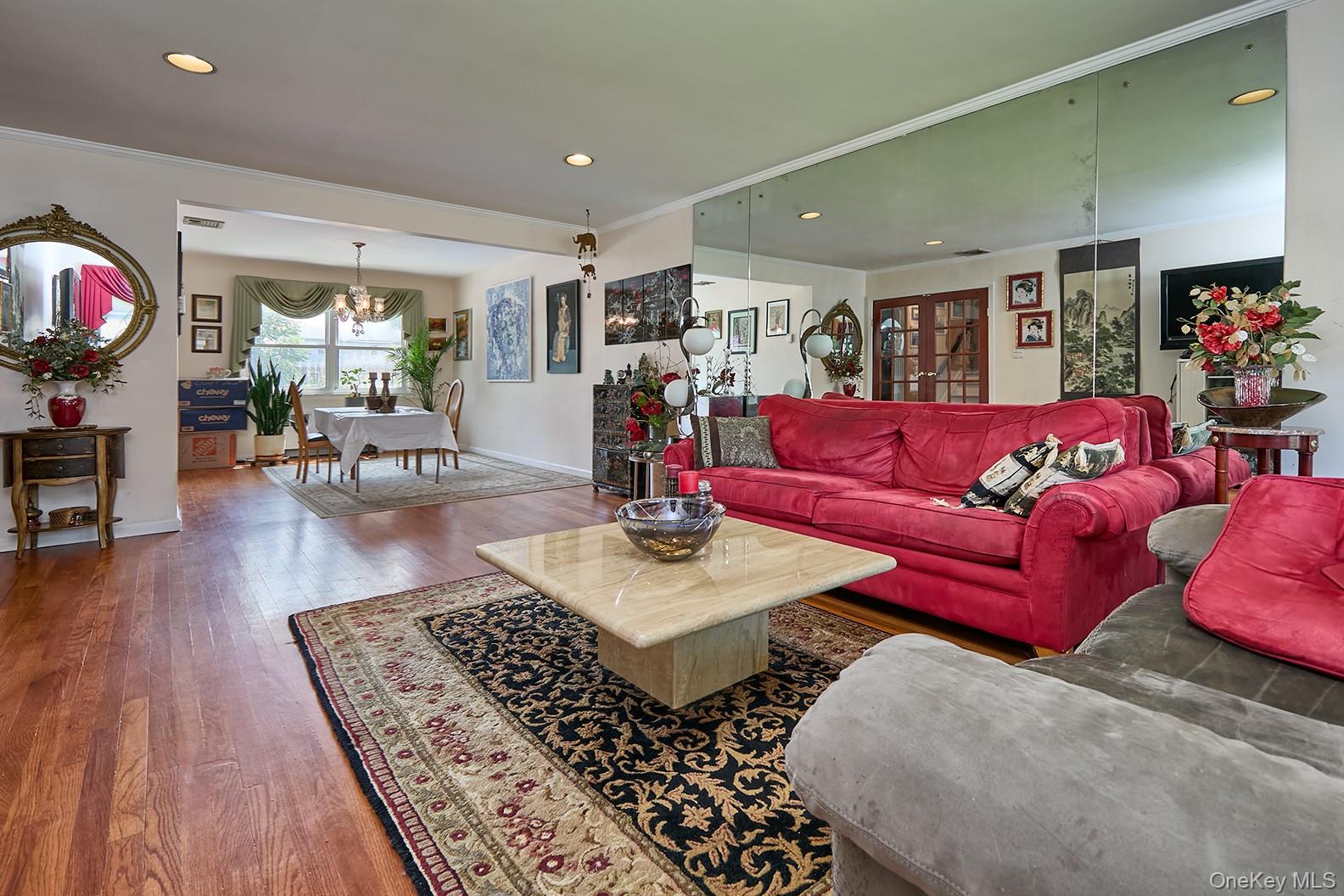 #3 photo, 1067 Ashley Drive, Valley Stream , NY 11580