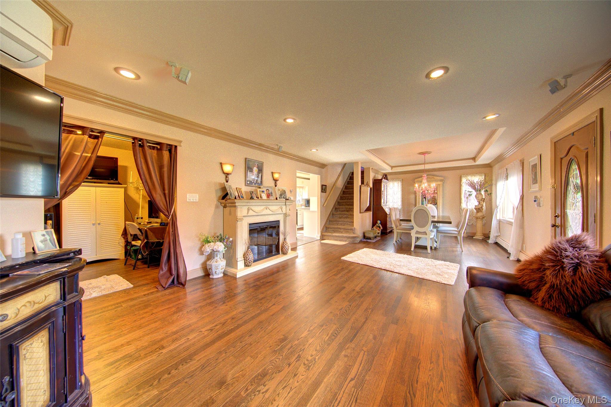 #5 photo, 997 Glen Drive, Franklin Square , NY 11010