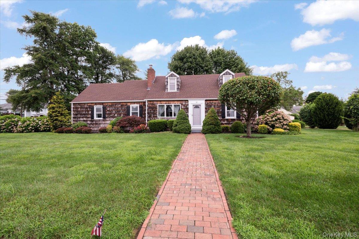 #1 photo, 87 Dartmouth Road, Massapequa , NY 11758