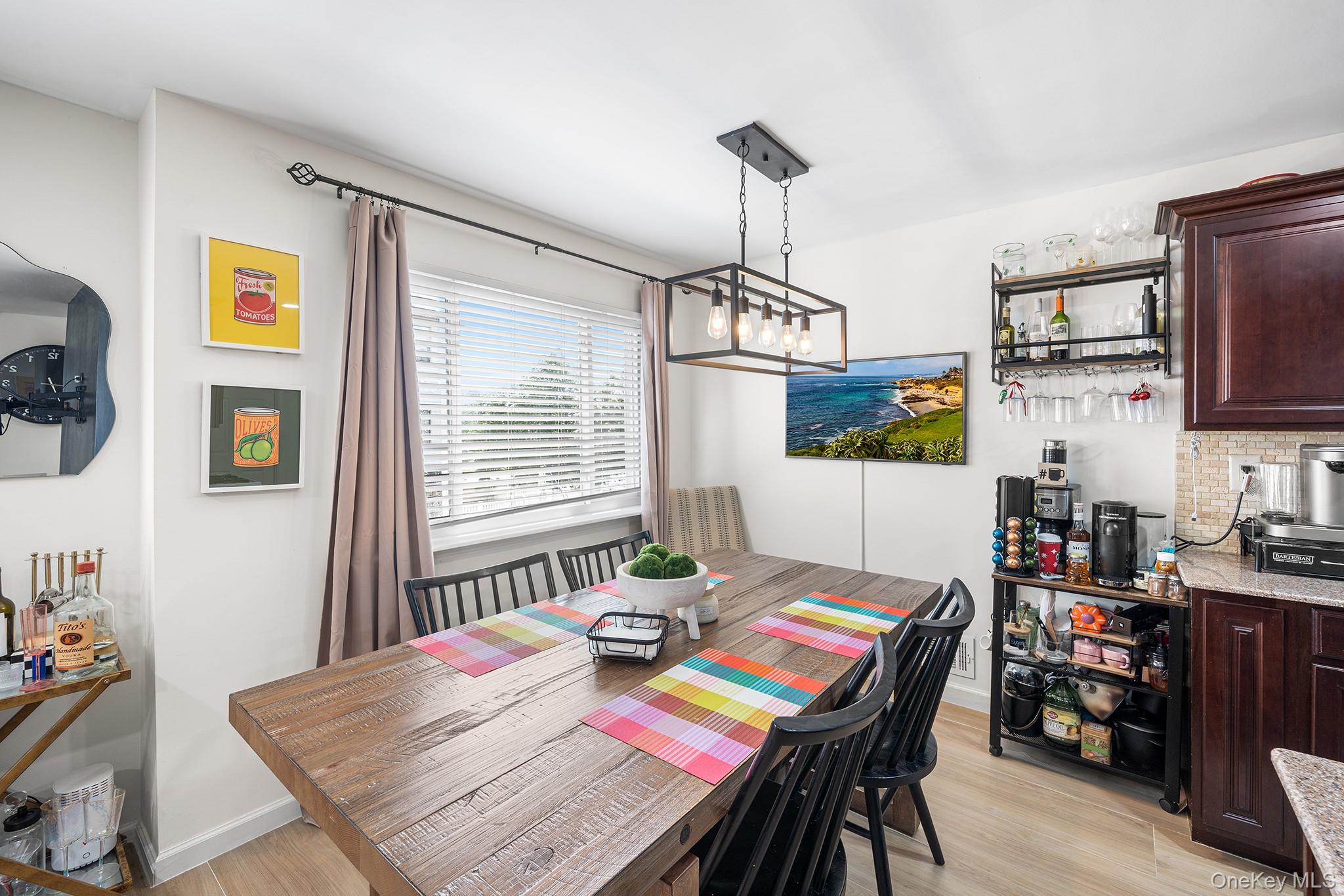 #8 photo, 28 Wirt Lane, Staten Island , NY 10309