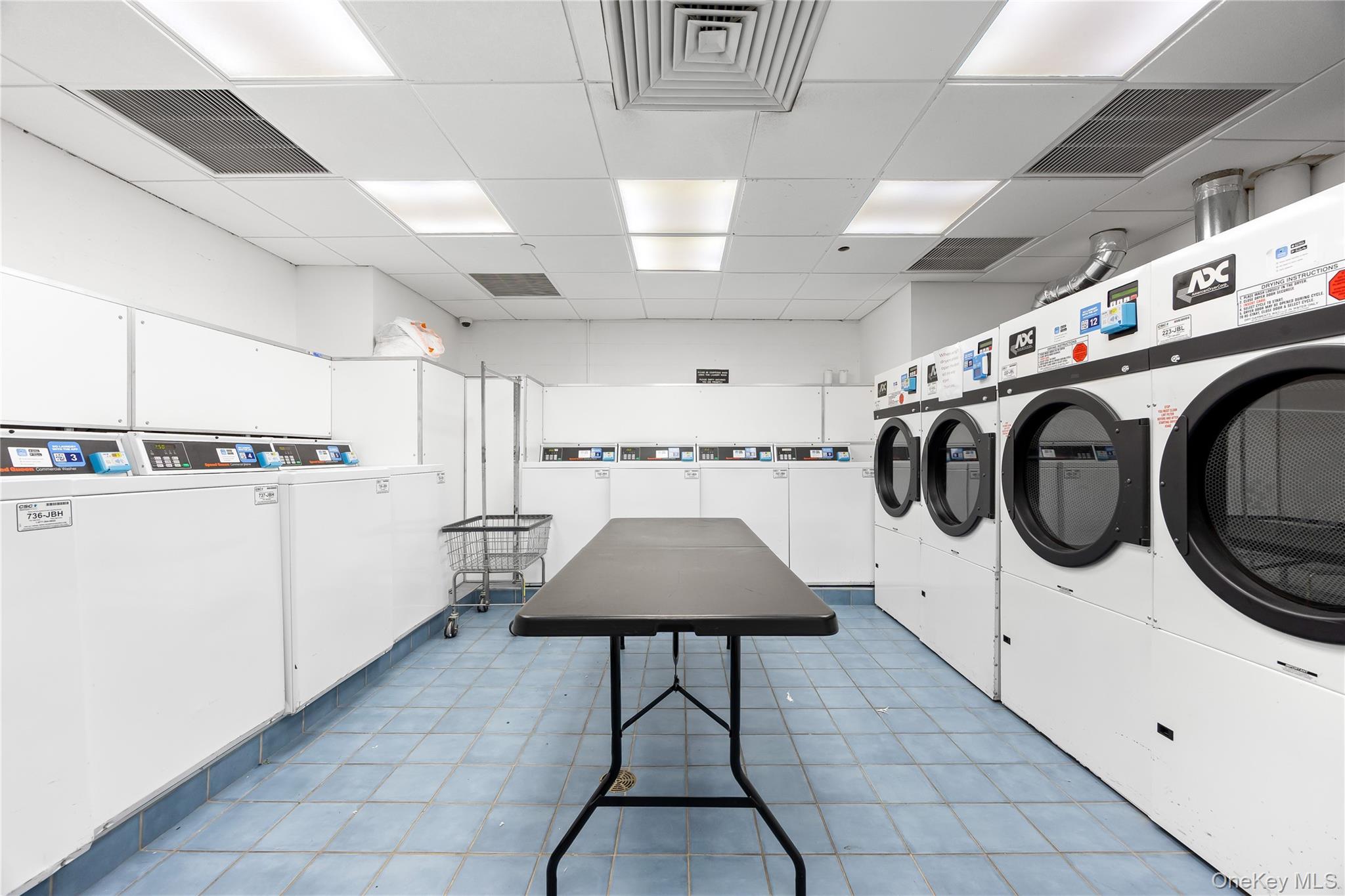 #15 photo, 106 Central Park, New York (Manhattan) , NY 10019