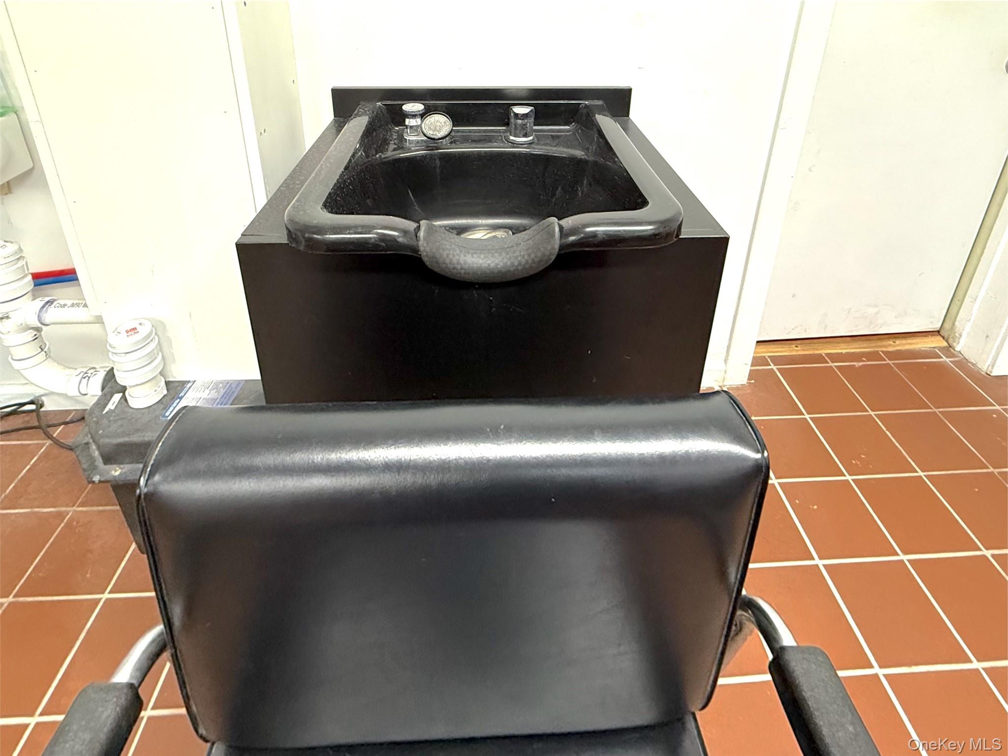 #13 photo, 1164 State Route 9G, Hyde Park , NY 12538