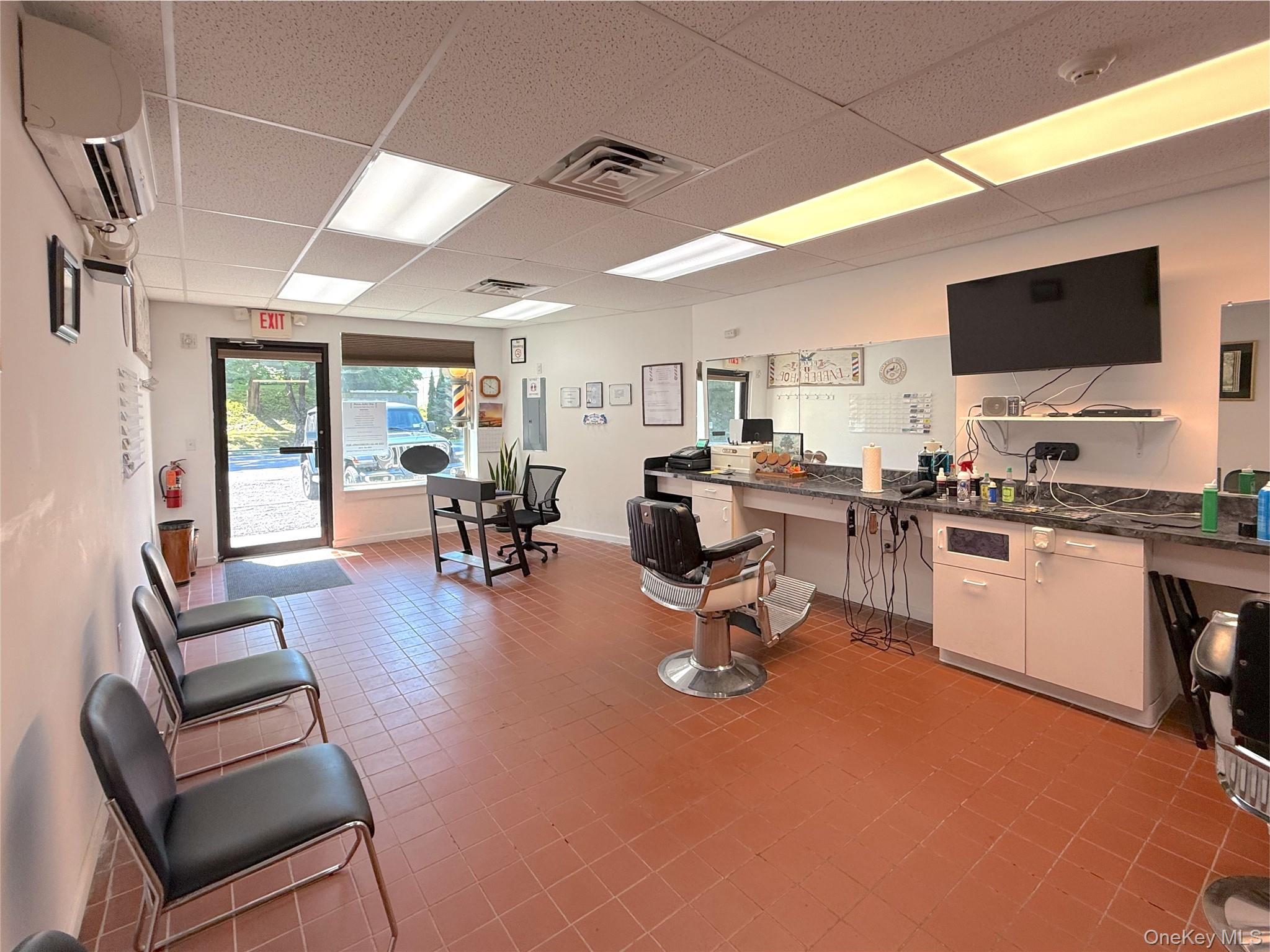 #8 photo, 1164 State Route 9G, Hyde Park , NY 12538