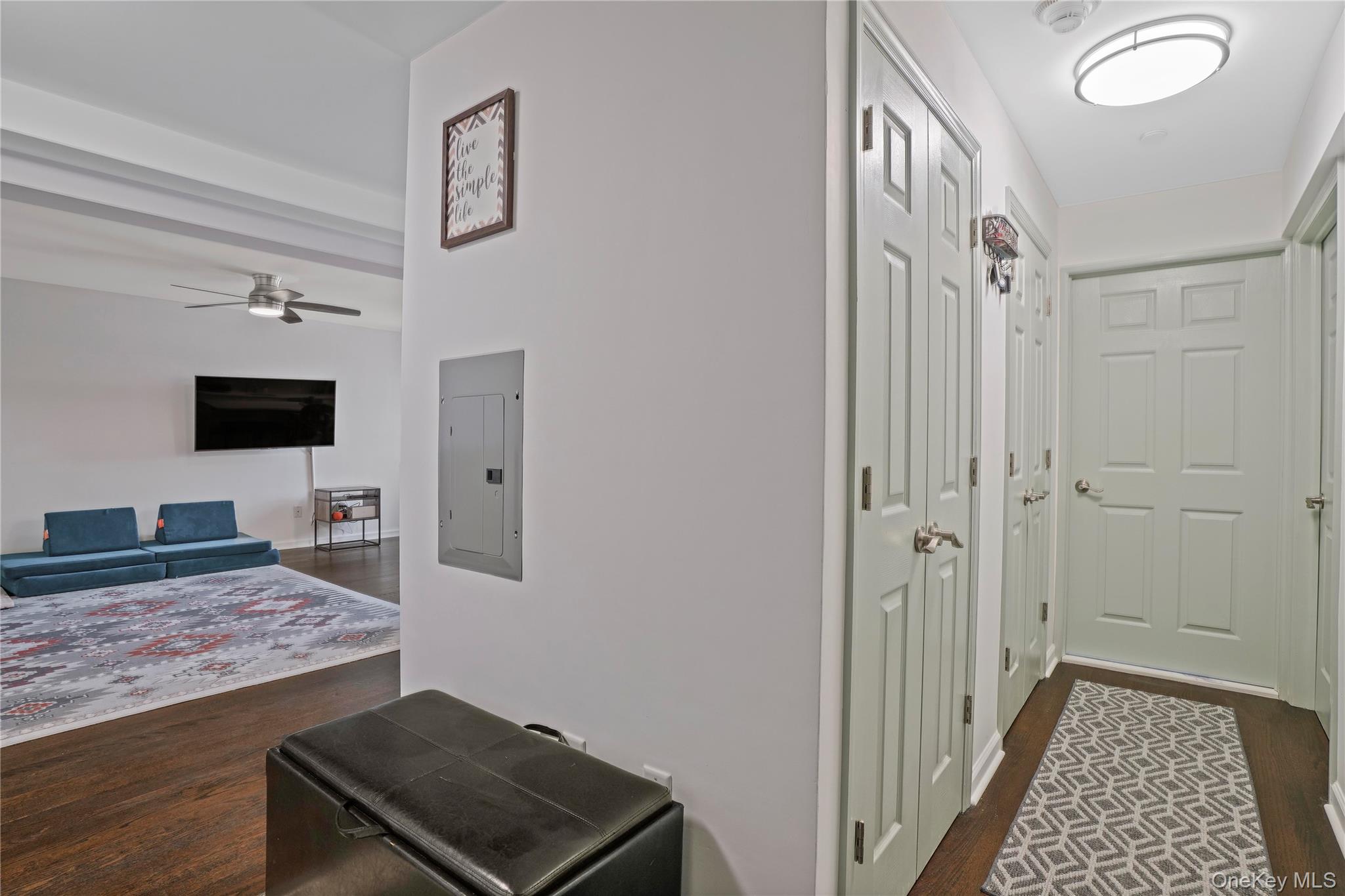 #13 photo, 1 Hawley Terrace, Yonkers , NY 10701