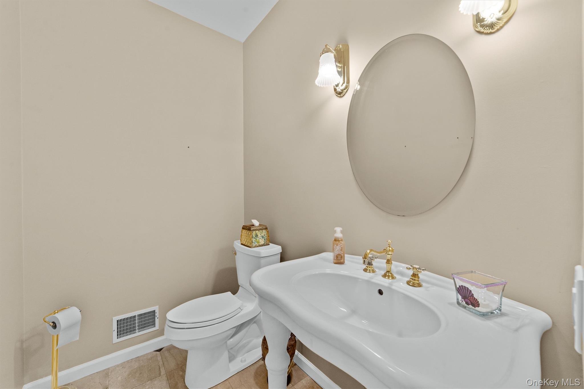 #14 photo, 1012 Sunset Street, Yorktown Heights , NY 10598