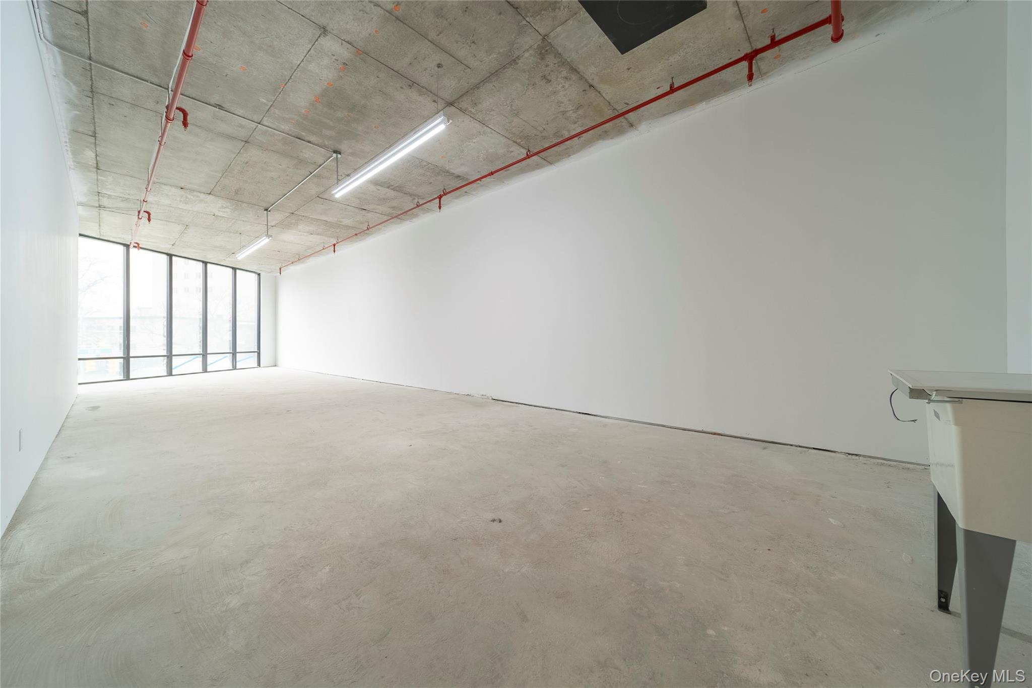 #2 photo, 124-28 Queens Boulevard, クイーンズ区 Kew Gardens , NY 11415