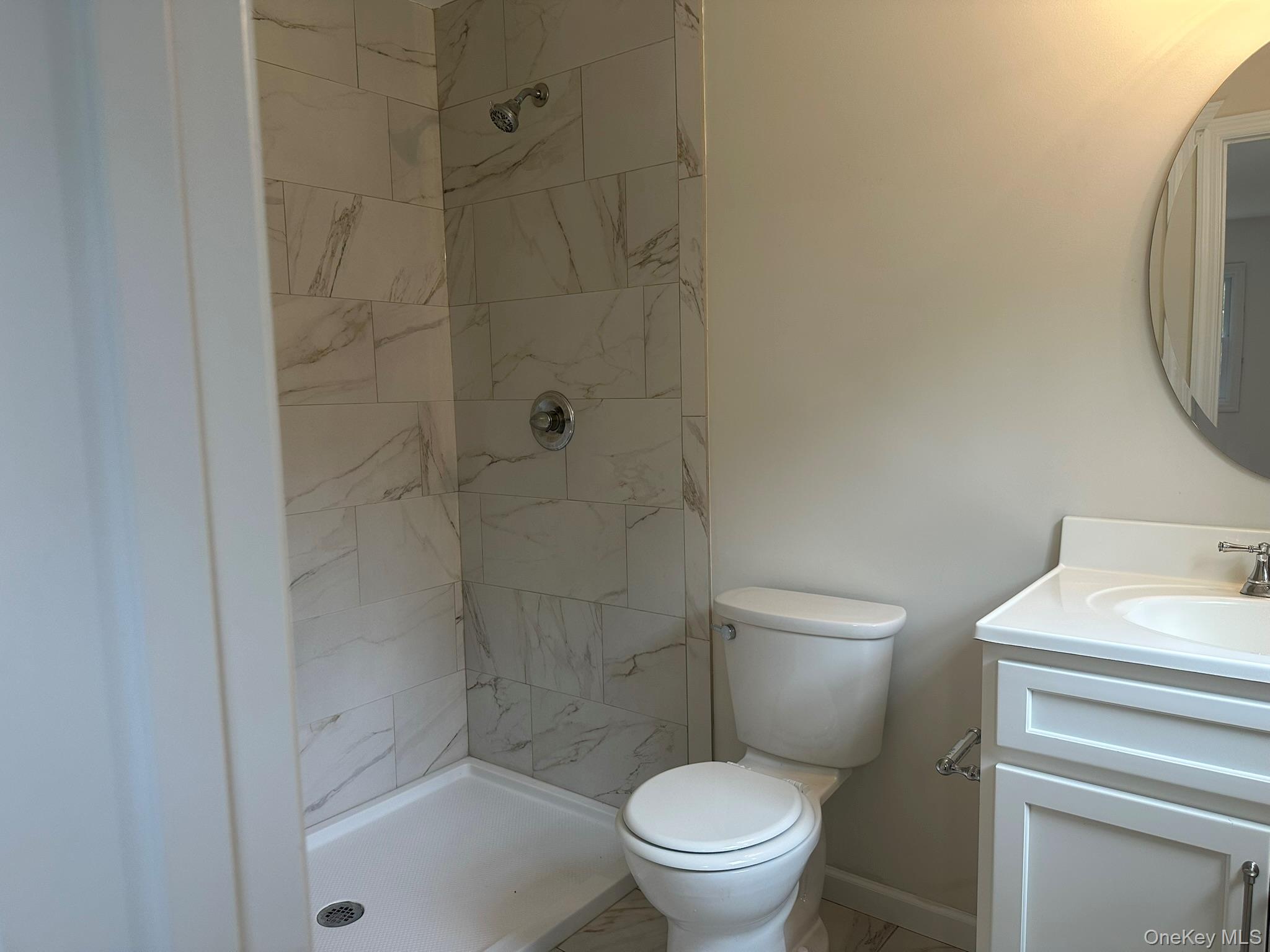 #18 photo, 121 W Main Street, Kings Park , NY 11754