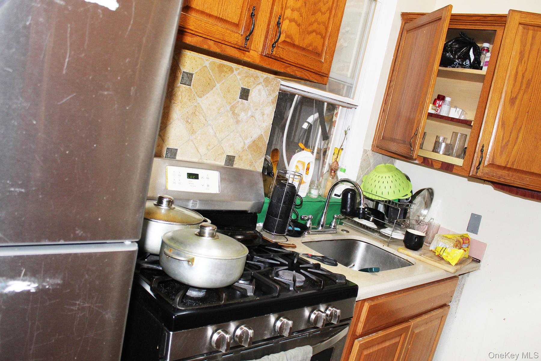 #13 photo, 1731 White Plains Road, Bronx , NY 10462