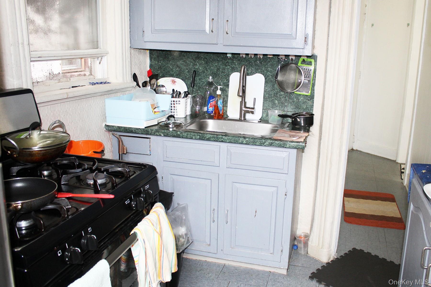 #6 photo, 1731 White Plains Road, Bronx , NY 10462