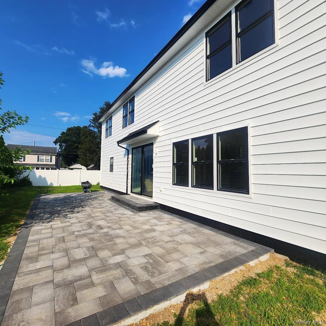 #10 photo, 2369 Stewart Avenue, Westbury , NY 11590