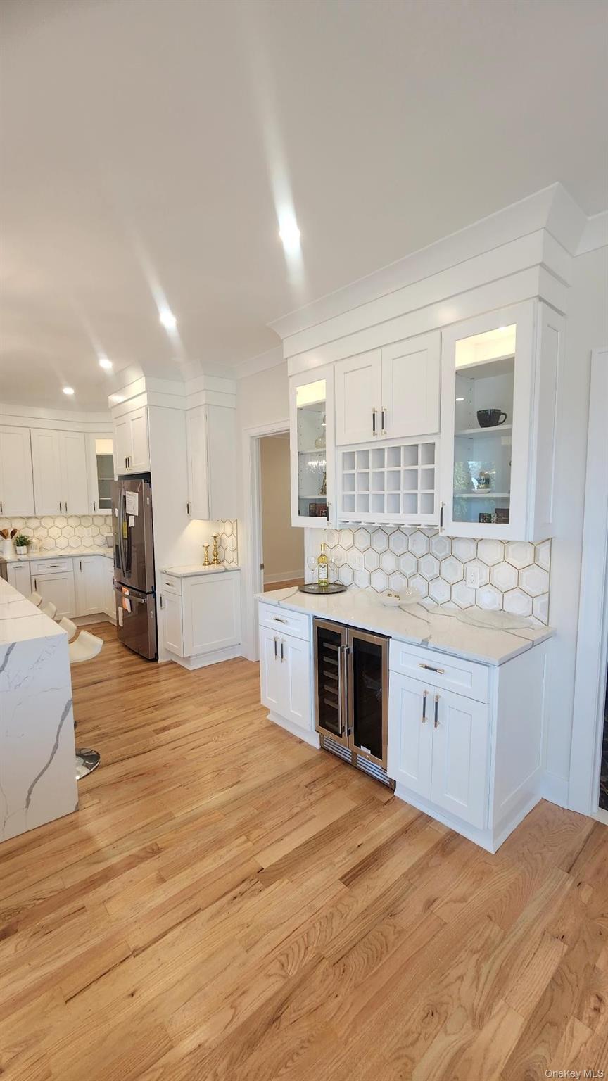 #17 photo, 2369 Stewart Avenue, Westbury , NY 11590