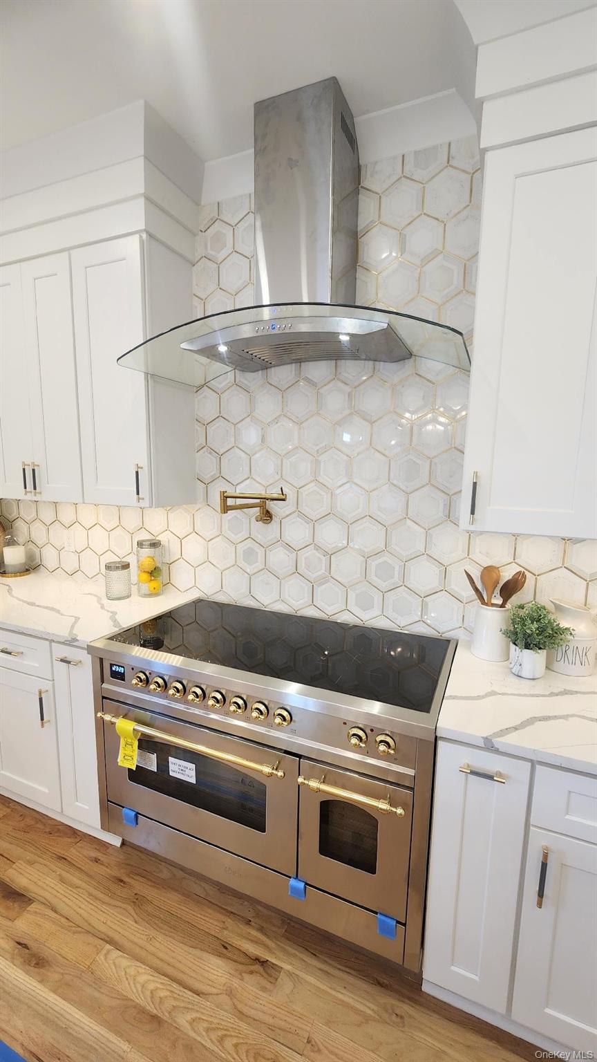 #6 photo, 2369 Stewart Avenue, Westbury , NY 11590